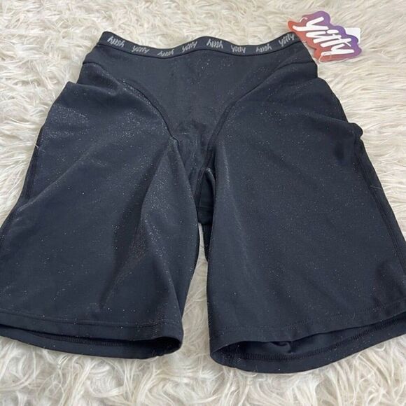 YITTY NWT Women's Spotlight Shaping High Waist Shorts Shimmering Black Size XS - Picture 10 of 10
